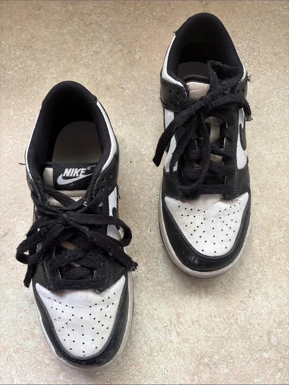 Nike low top